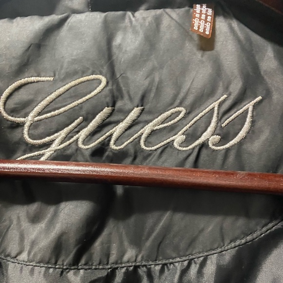 Beautiful Guess Jacket - Picture 3 of 6